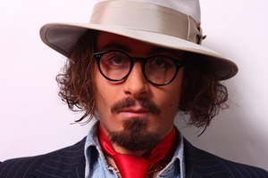 Festeggia il tuo Compleanno o Evento speciale con il sosia Ufficiale Italiano di Johnny Depp.